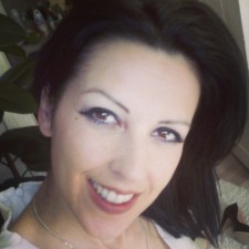 Patrizia arbeitet als Catering auf der Messe