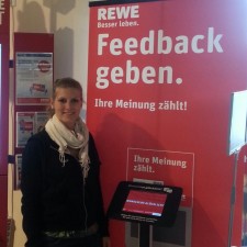 Alisia bei der Arbeit