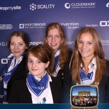 Paulina arbeitet als Messehostess auf der Messe