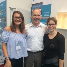 Kristina arbeitet als Messehostess auf der Messe