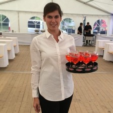Tara Rebecca bei der Arbeit