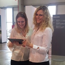 Verena bei der Arbeit