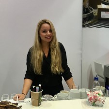 Kira bei der Arbeit