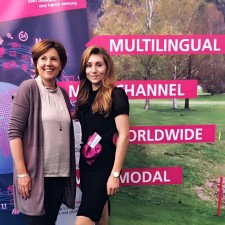 Miriam arbeitet als Messehostess auf der Messe