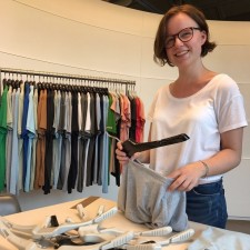 Annika bei der Arbeit