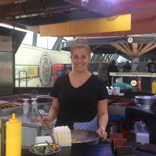 Chiara Maria bei der Arbeit