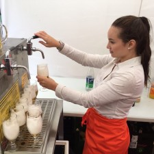 Veronika bei der Arbeit