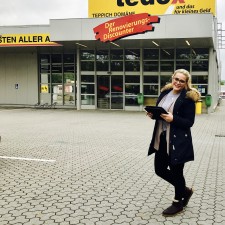 Sophia Charlotte bei der Arbeit