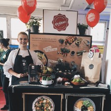 Leonie bei der Arbeit
