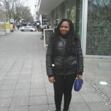 Sandra Carelle bei der Arbeit