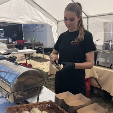 Natalie bei der Arbeit