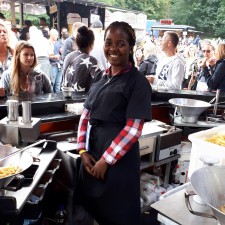 Stephanie bei der Arbeit