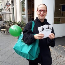 Yasemin Isabel bei der Arbeit