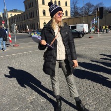 Sophie bei der Arbeit