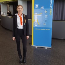 Nina bei der Arbeit