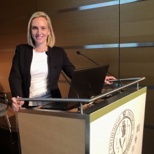 Verena bei der Arbeit