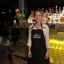 Naomi Inanna Eileen bei der Arbeit