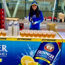 Sara bei der Arbeit