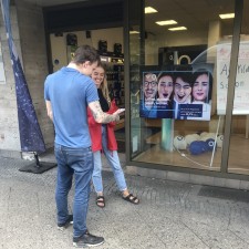 Amily bei der Arbeit