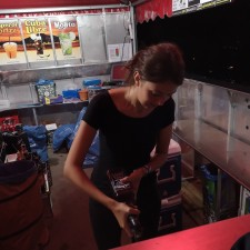 Alexandra bei der Arbeit