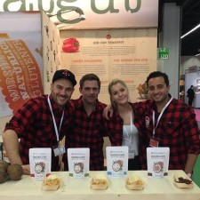 Michelle arbeitet als Messehostess auf der Messe