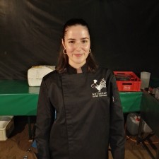Jovana bei der Arbeit
