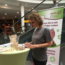 Samira bei der Arbeit