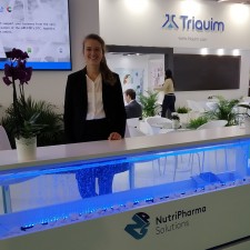 Frederike arbeitet als Messehostess auf der Messe