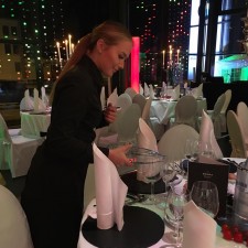 Laura bei der Arbeit