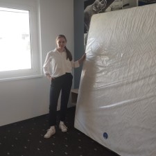 Anna bei der Arbeit